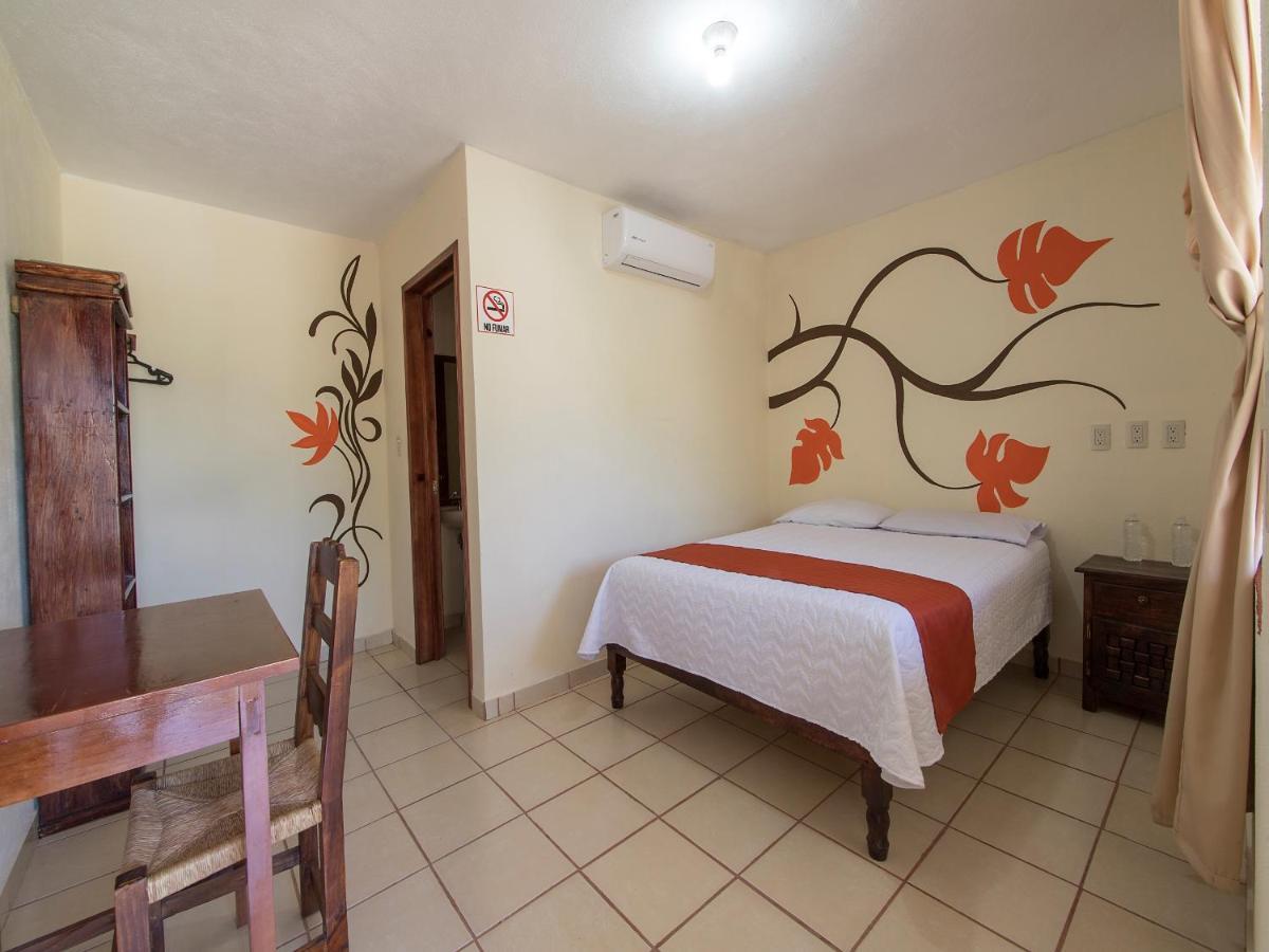 Hotel Y Restaurante Villas Del Sol Jalpan Luaran gambar